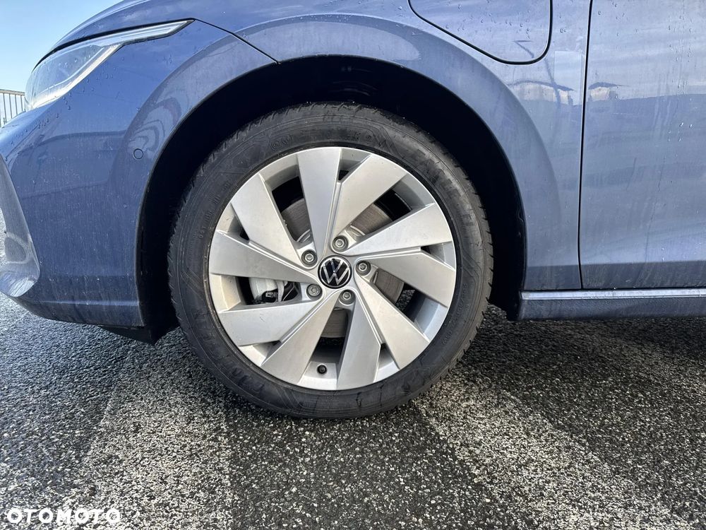 Volkswagen Golf 1.5 TSI EHybrid PHEV 150kW Life Plus DSG - 22