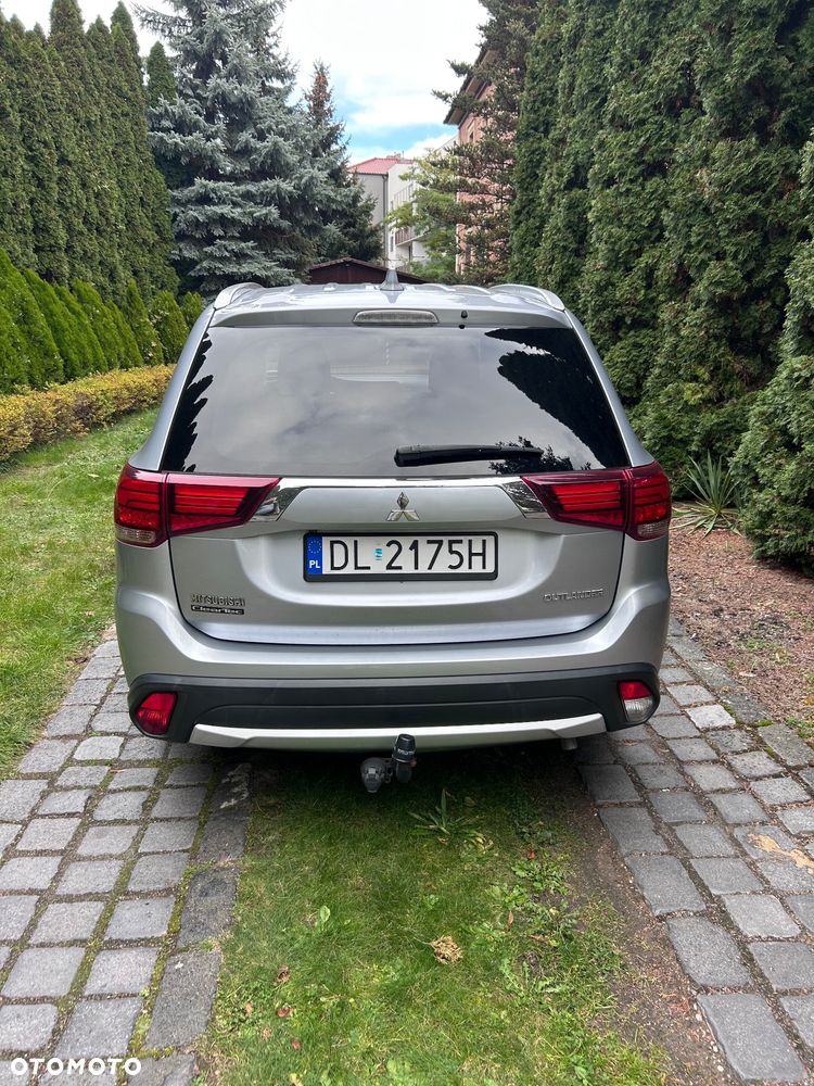 Mitsubishi Outlander 2017 photo 5