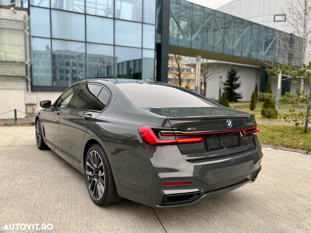 BMW Seria 7 730Ld xDrive - 35