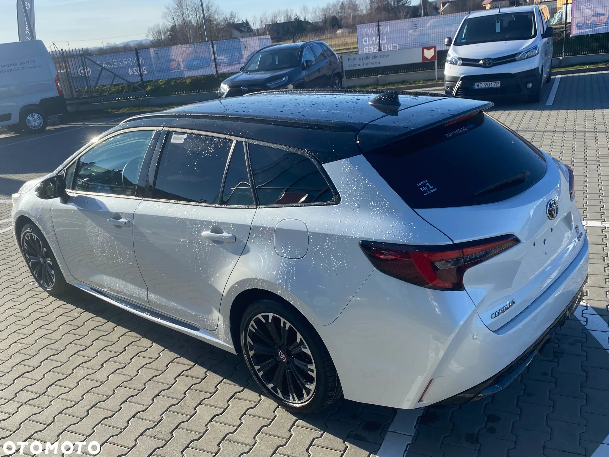 Toyota Corolla 2.0 Hybrid GR Sport - 9