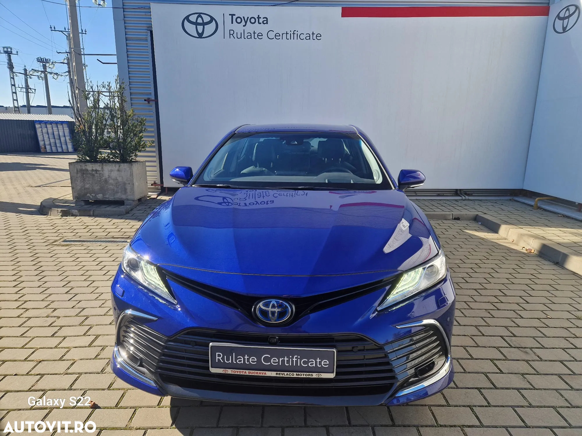 Toyota Camry 2.5 Hybrid Exclusive - 2