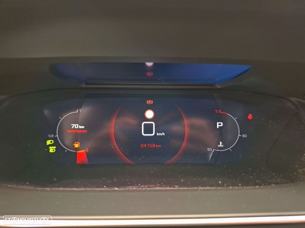 Peugeot 2008 1.2 PureTech GT EAT8 - 18
