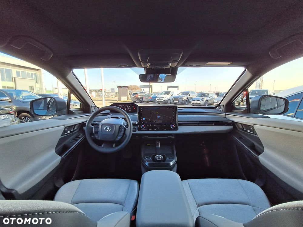 Toyota C-HR+ 77kWh 4x4 Executive - 7