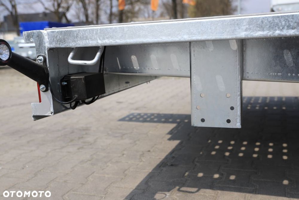 Niewiadów Mars 6 x 2.4 wypełnienie alu ryfel 3 osie koła 195R13C DMC 3500 kg - 7