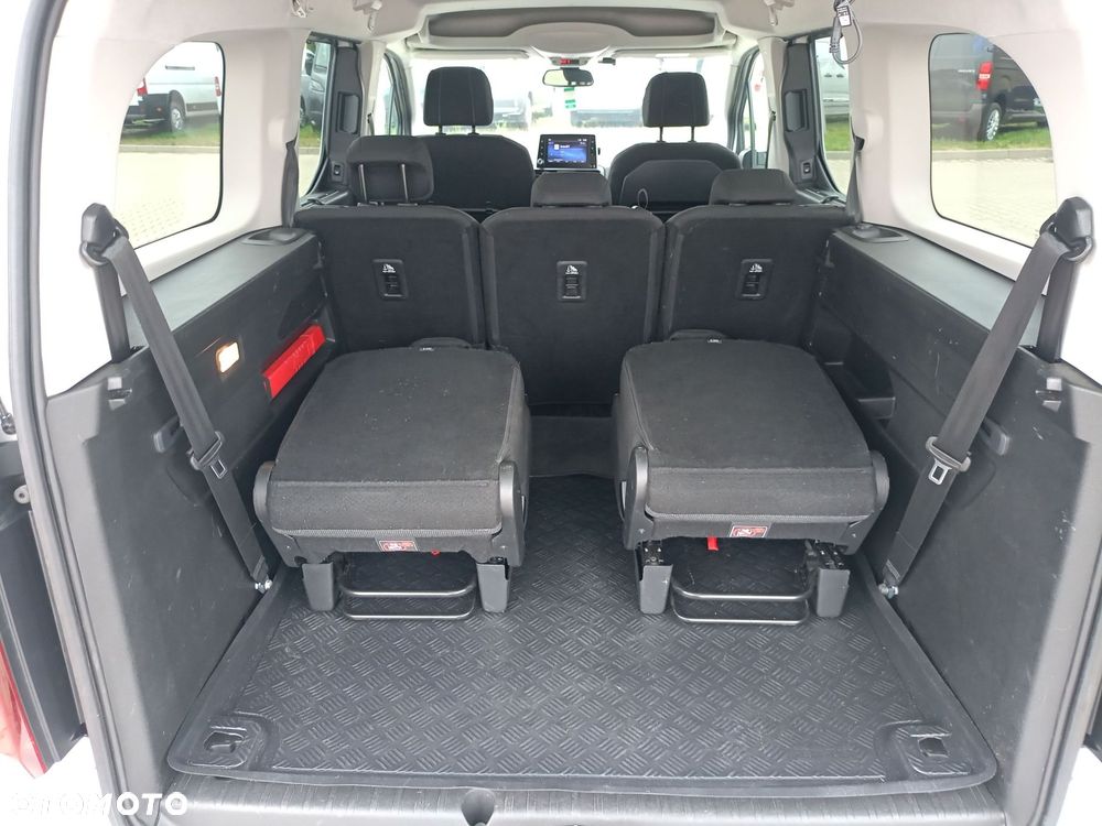 Toyota Proace City Verso 1.2 D-4T Family - 12