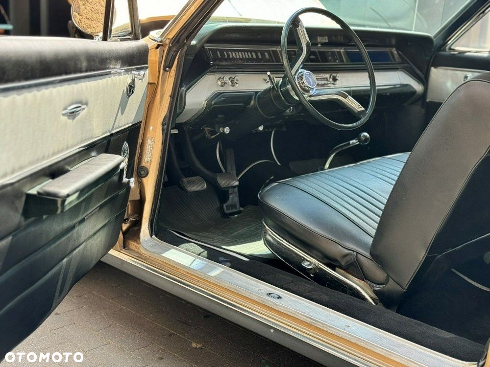 Oldsmobile Inny - 22