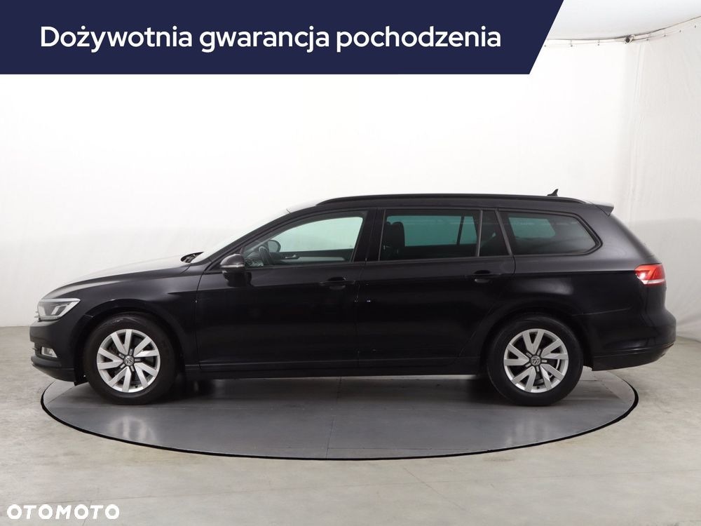 Volkswagen Passat Variant - 4
