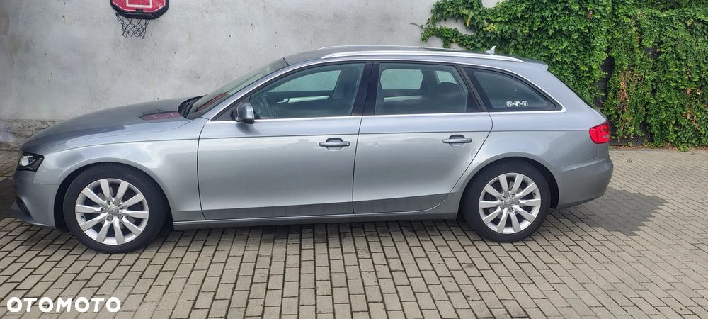 Audi A4 Avant - 2