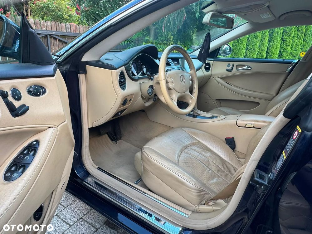 Mercedes-Benz CLS - 11