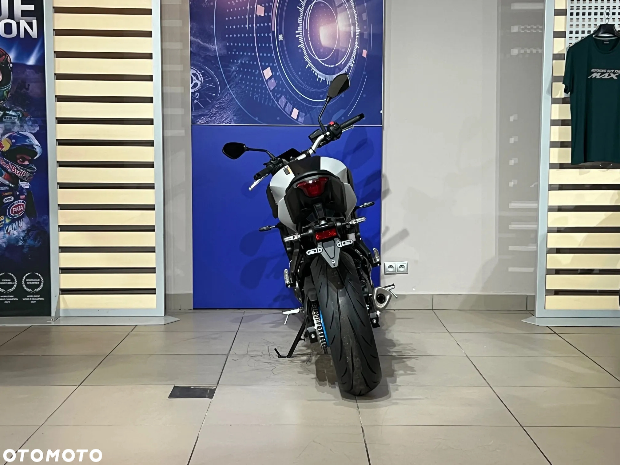 Yamaha MT - 4