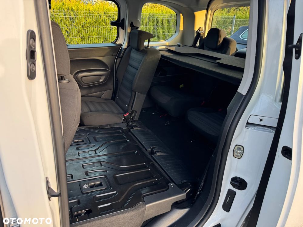 Opel Combo 1.5 CDTI Enjoy S&S - 23