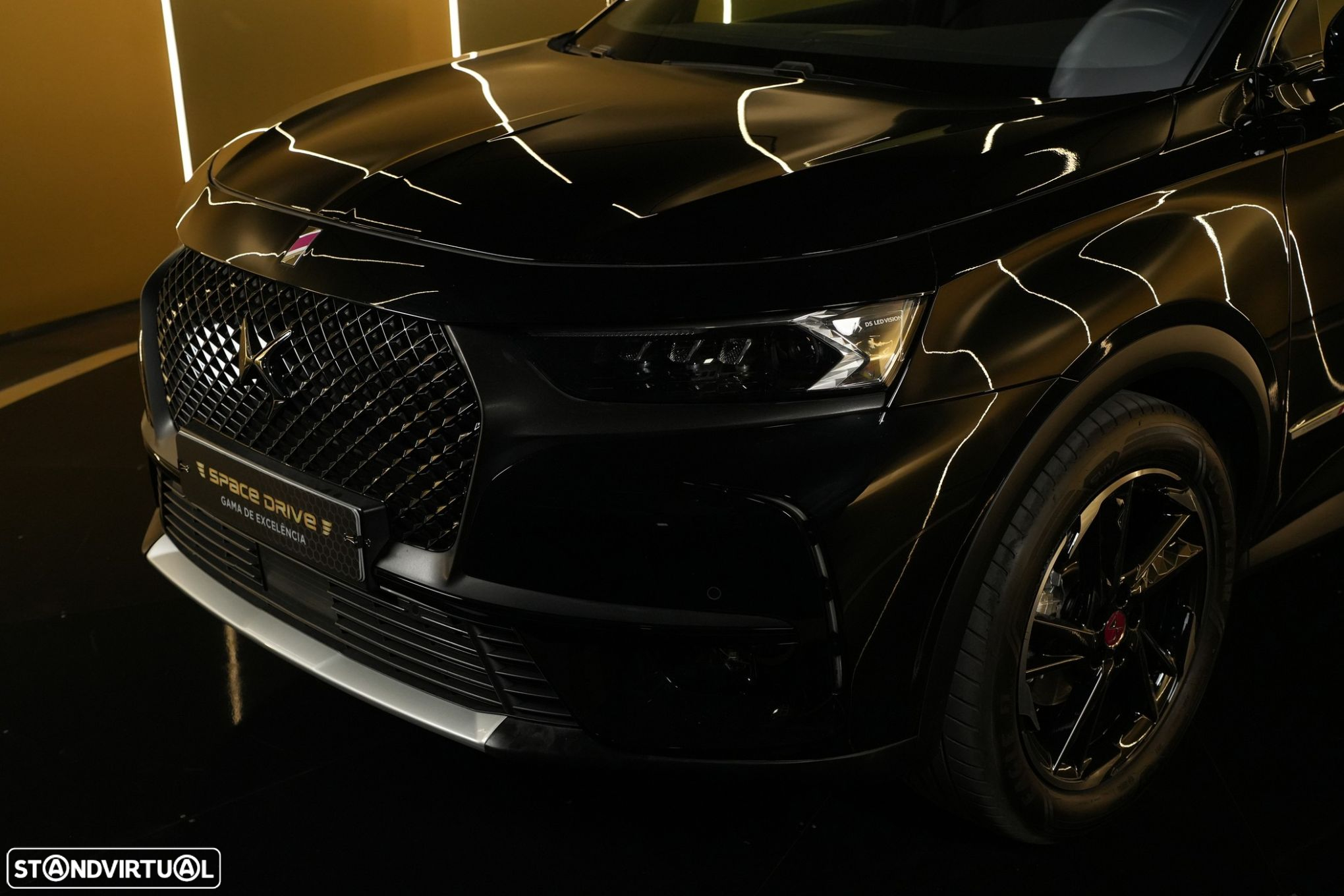 DS DS7 Crossback 1.5 BlueHDi Performance Line EAT8 - 6