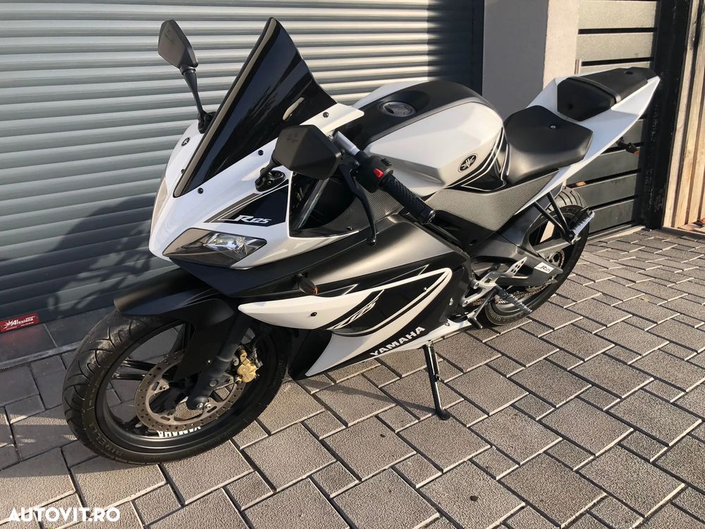 Yamaha YZF-R125 - 5