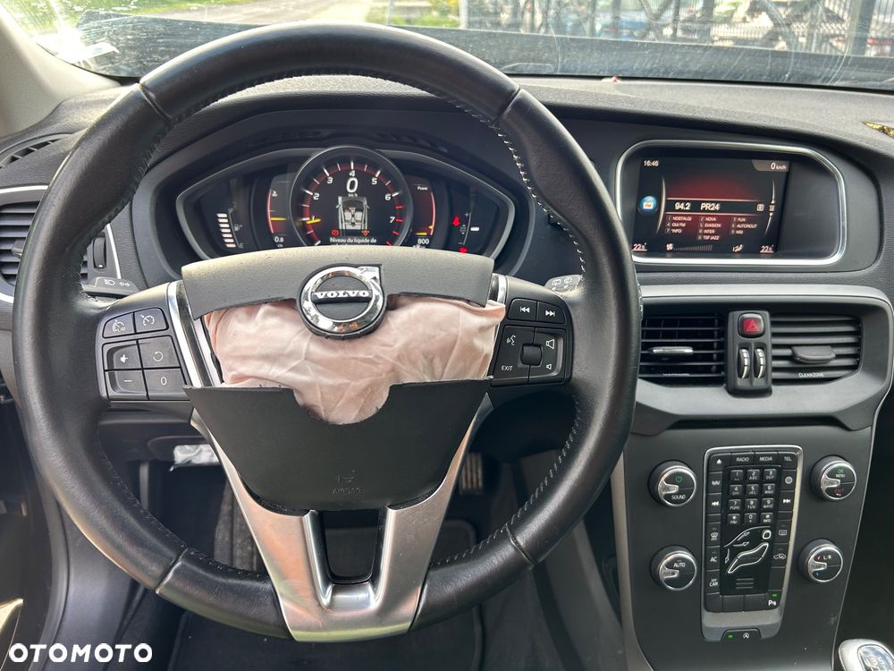 Volvo V40 - 6