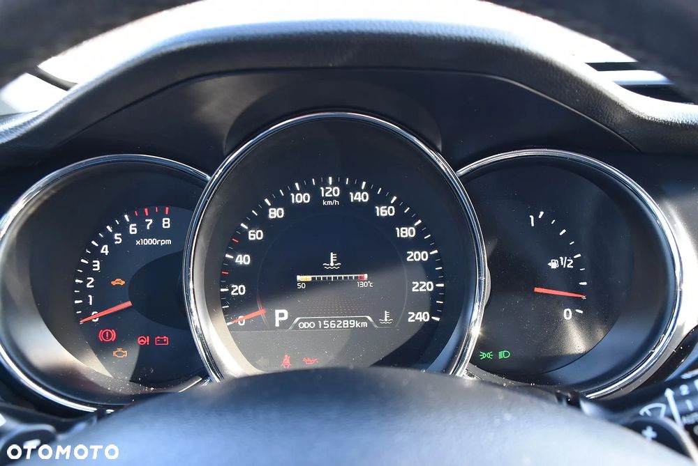 Kia Ceed 1.6 GDI DCT Platinum Edition - 27