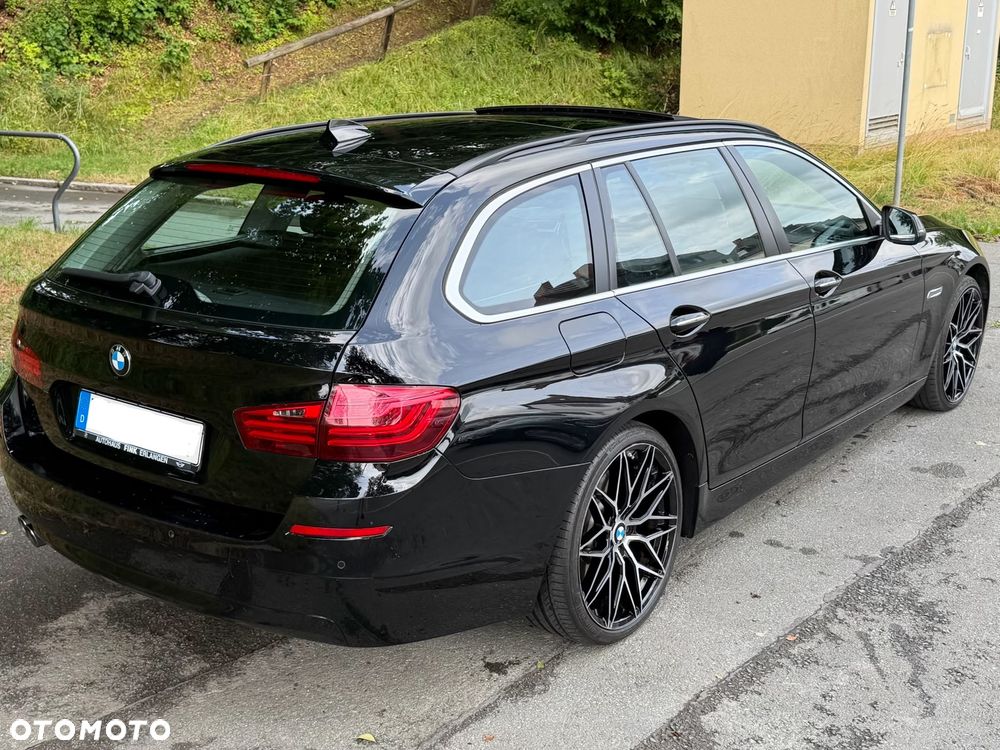 BMW Seria 5 525d xDrive Modern Line - 7