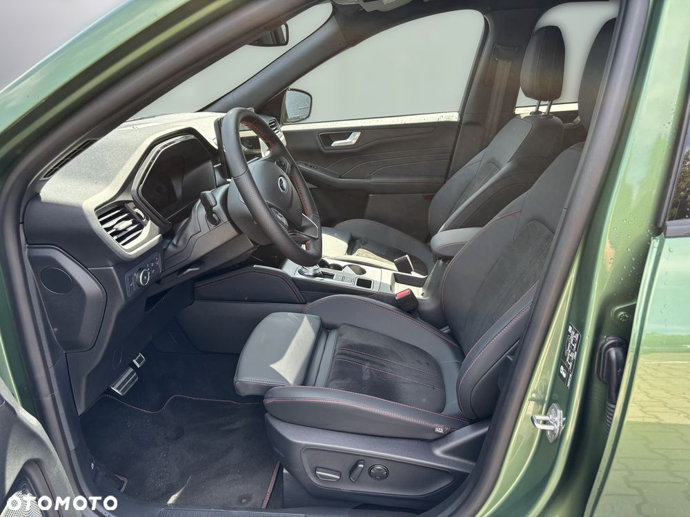 Ford Kuga 2.5 FHEV FWD ST-Line X eCVT - 14