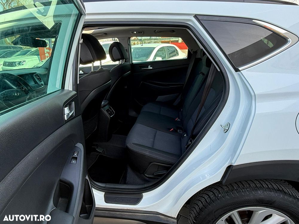 Hyundai Tucson 2.0 CRDI 2WD Style - 10