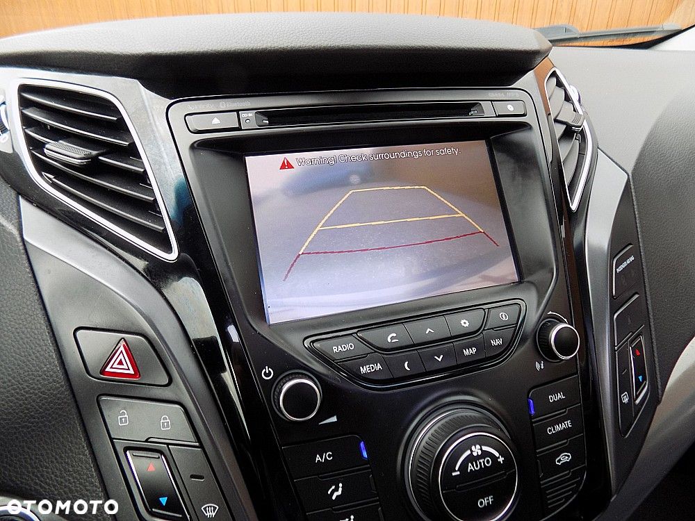 Hyundai i40 i40cw 1.7 CRDi Automatik Fifa World Cup Edition Gold - 21