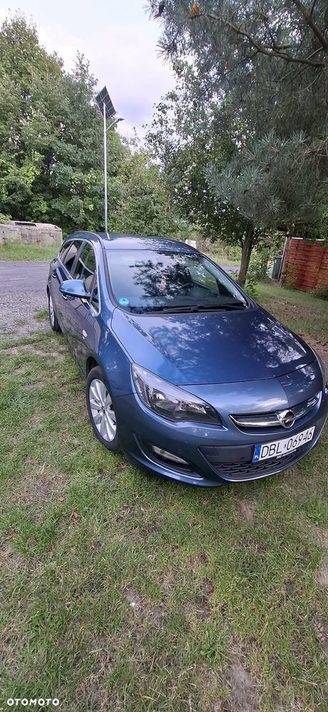 Opel Astra 1.6 SIDI Turbo Automatik - 22