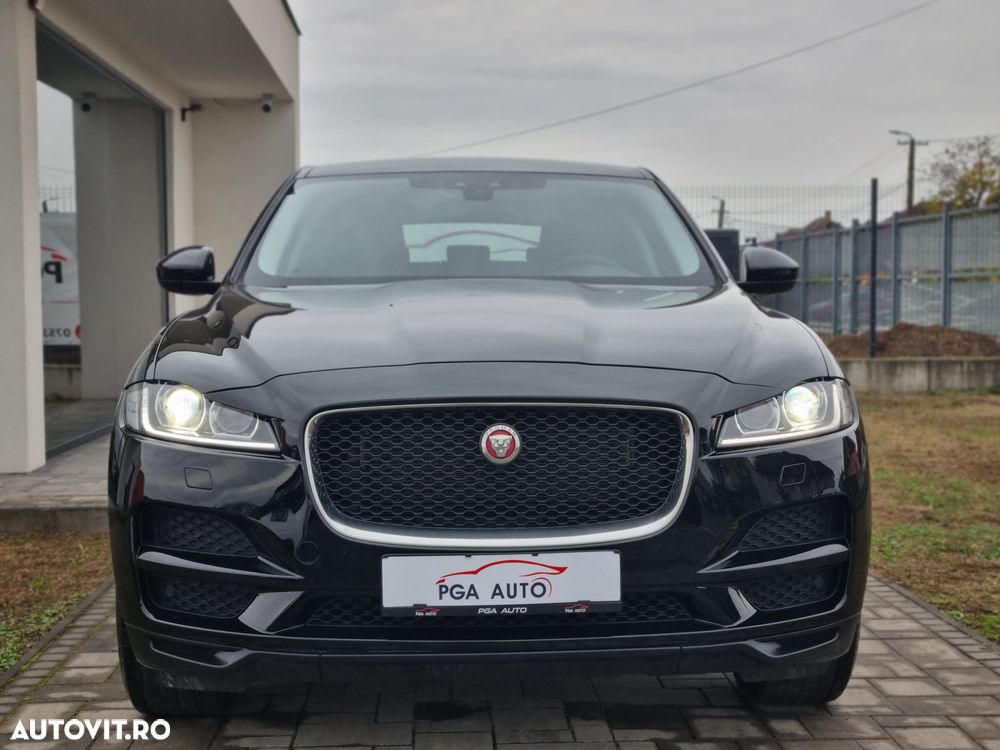 Jaguar F-Pace 20d AWD Aut. Pure - 8