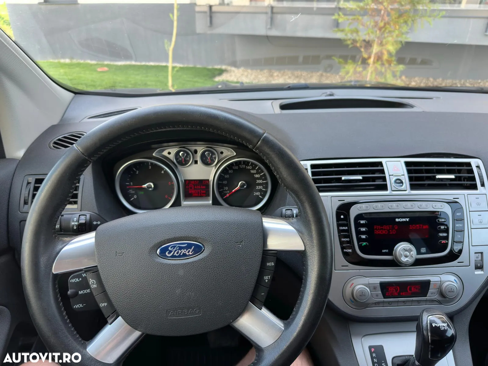 Ford Kuga 2.0 TDCi 4WD Powershift Titanium - 10
