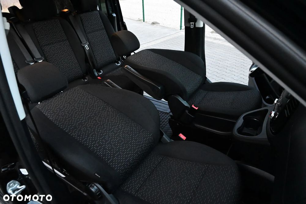 Mercedes-Benz Vito Tourer L1 Pro 9G-Tronic 447.701 - 28