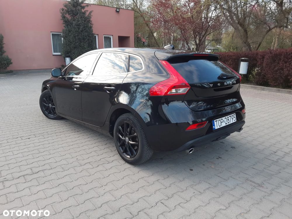 Volvo V40 D4 Summum - 5
