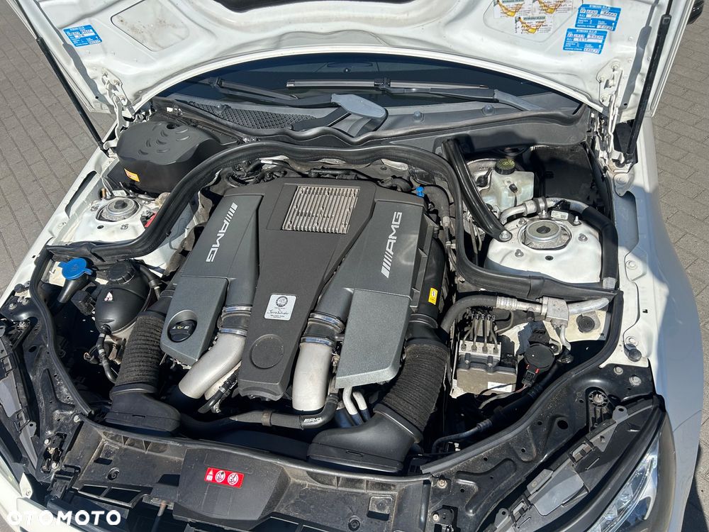 Mercedes-Benz Klasa E - 15