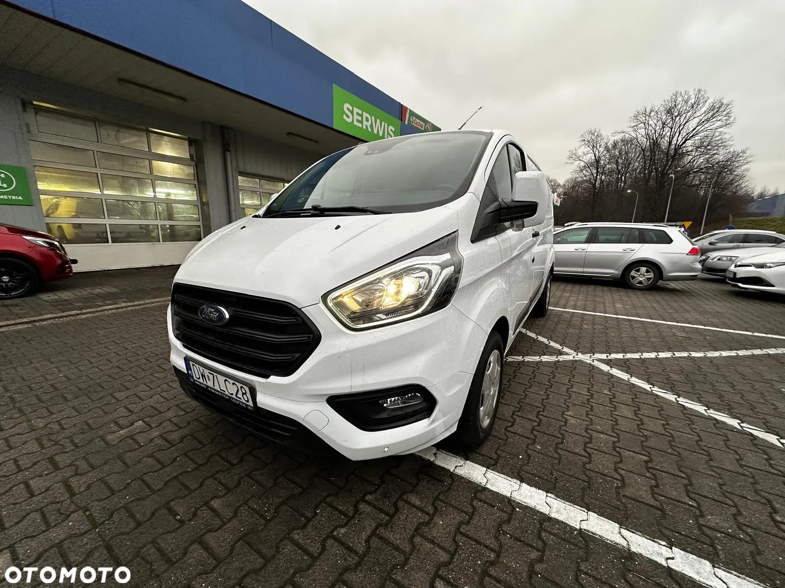 Ford Transit Custom - 11