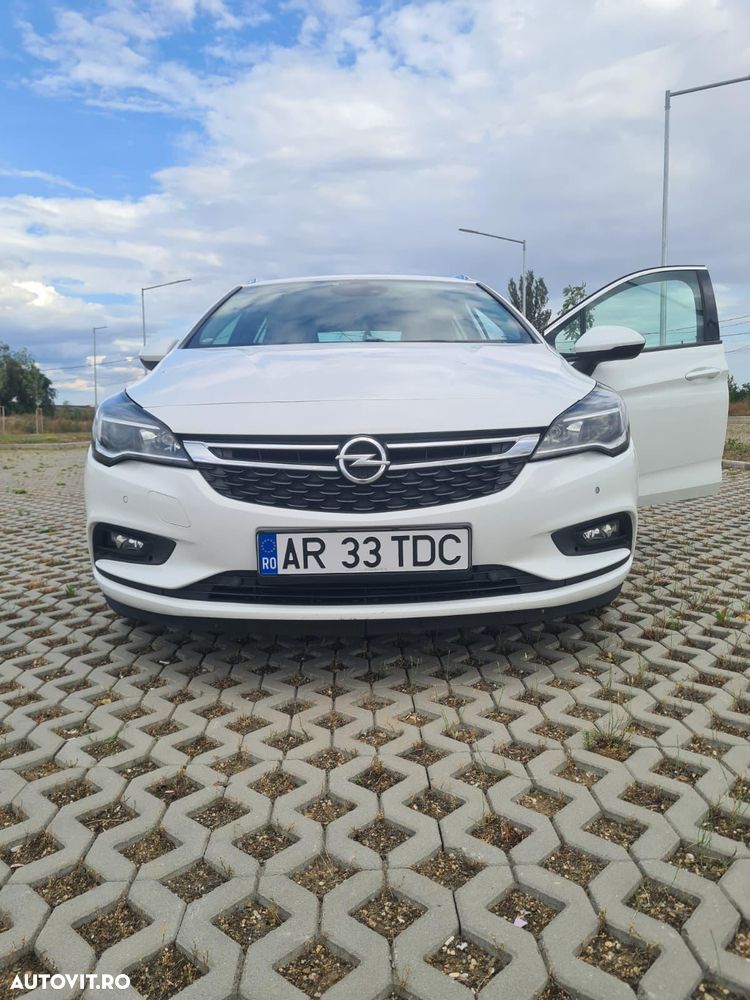 Opel Astra 1.6 CDTI ECOTEC Start/Stop Dynamic - 3