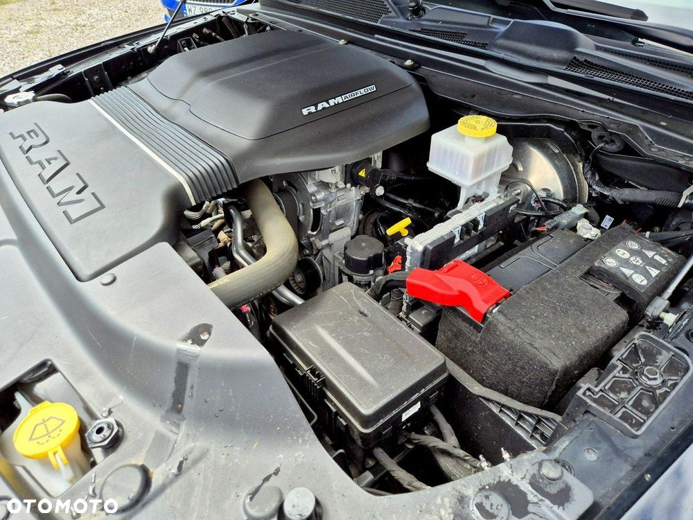 RAM 1500 Crew Cab Laramie - 33