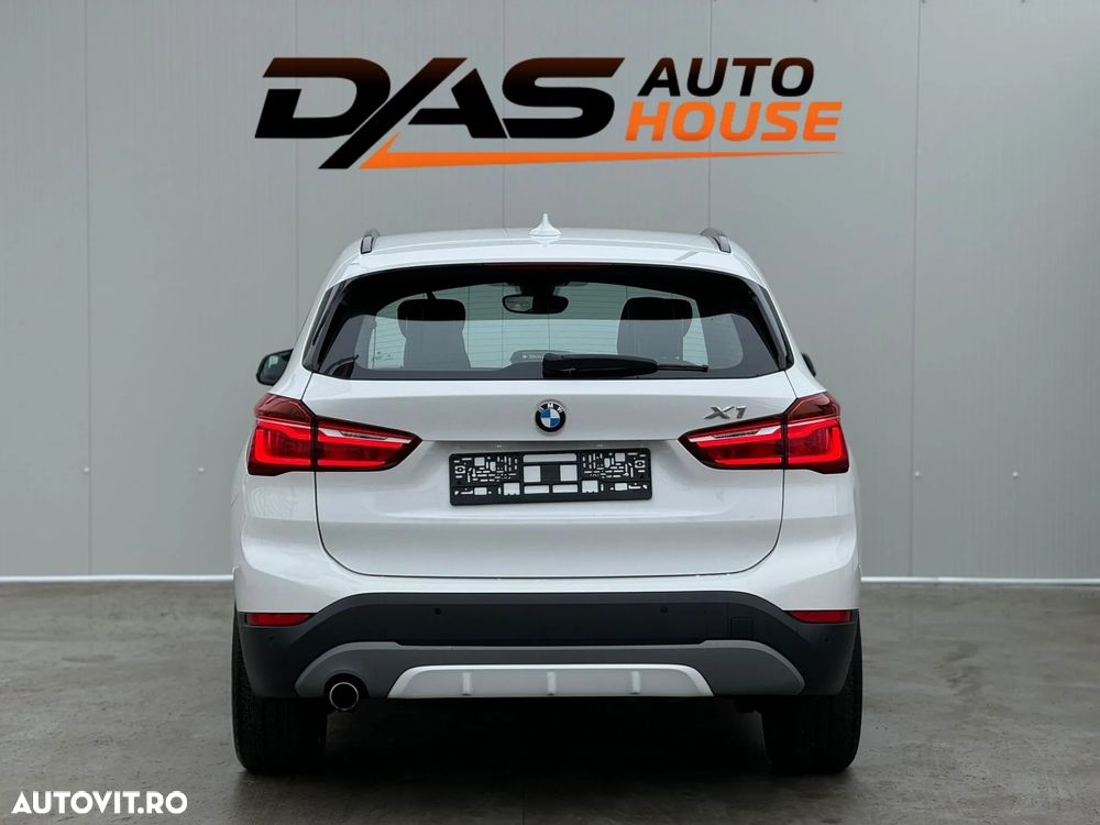 BMW X1 sDrive18d Aut. Sport Line - 7