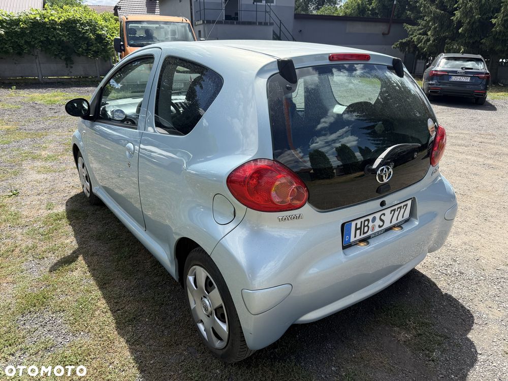 Toyota Aygo - 4