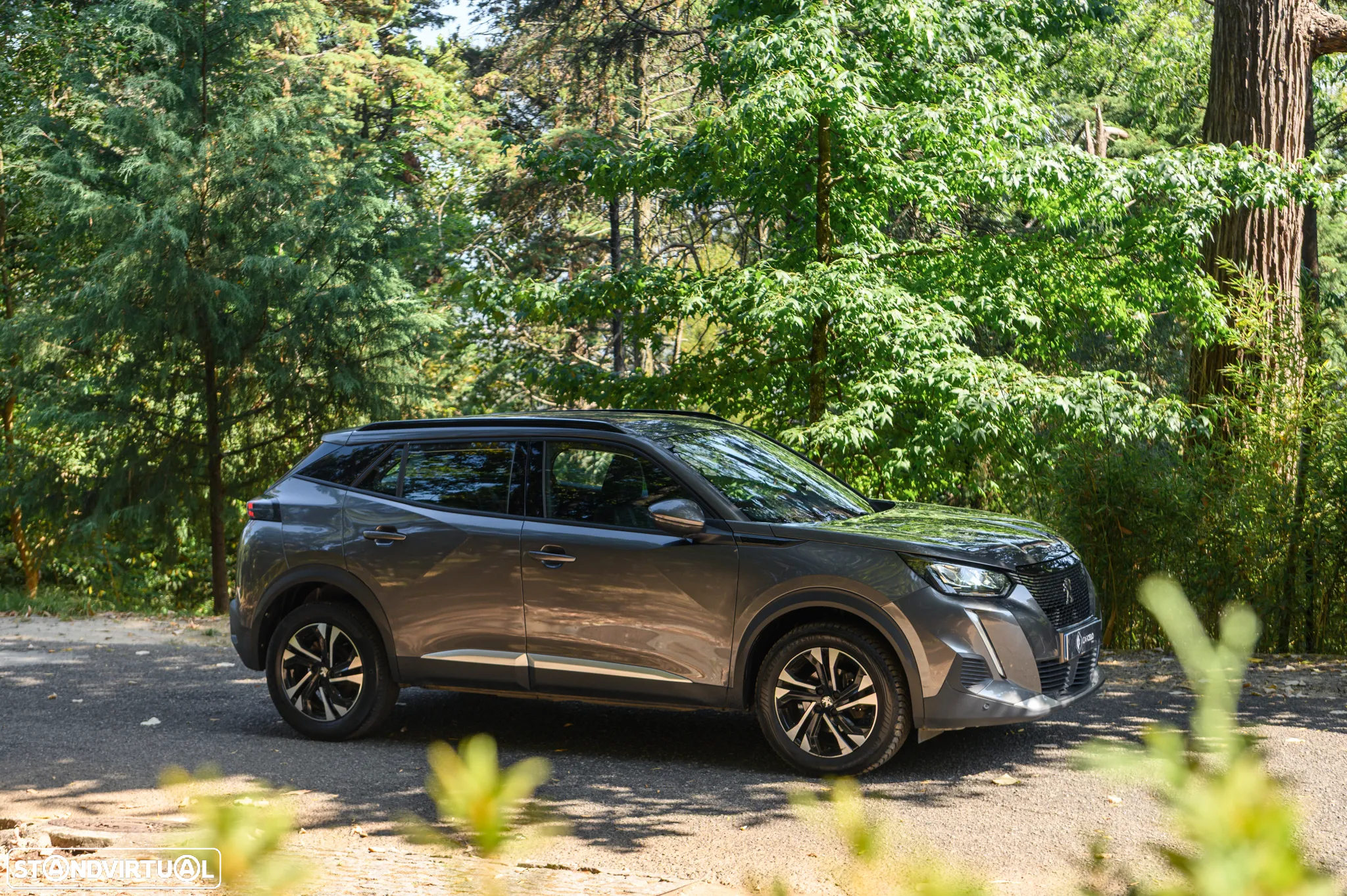Peugeot 2008 1.2 PureTech Allure Pack - 3