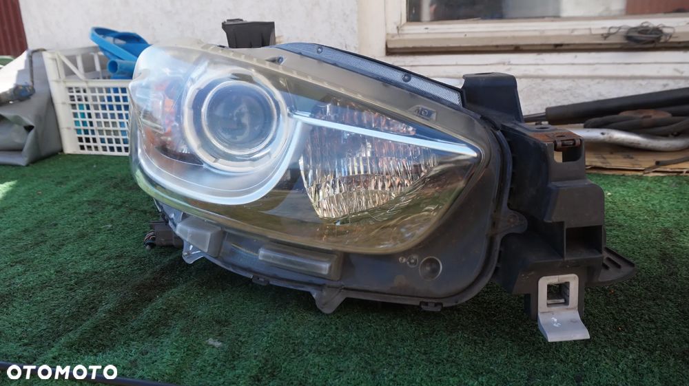Mazda CX-5 lampa xenon przednia kompletna prawa UK - 1