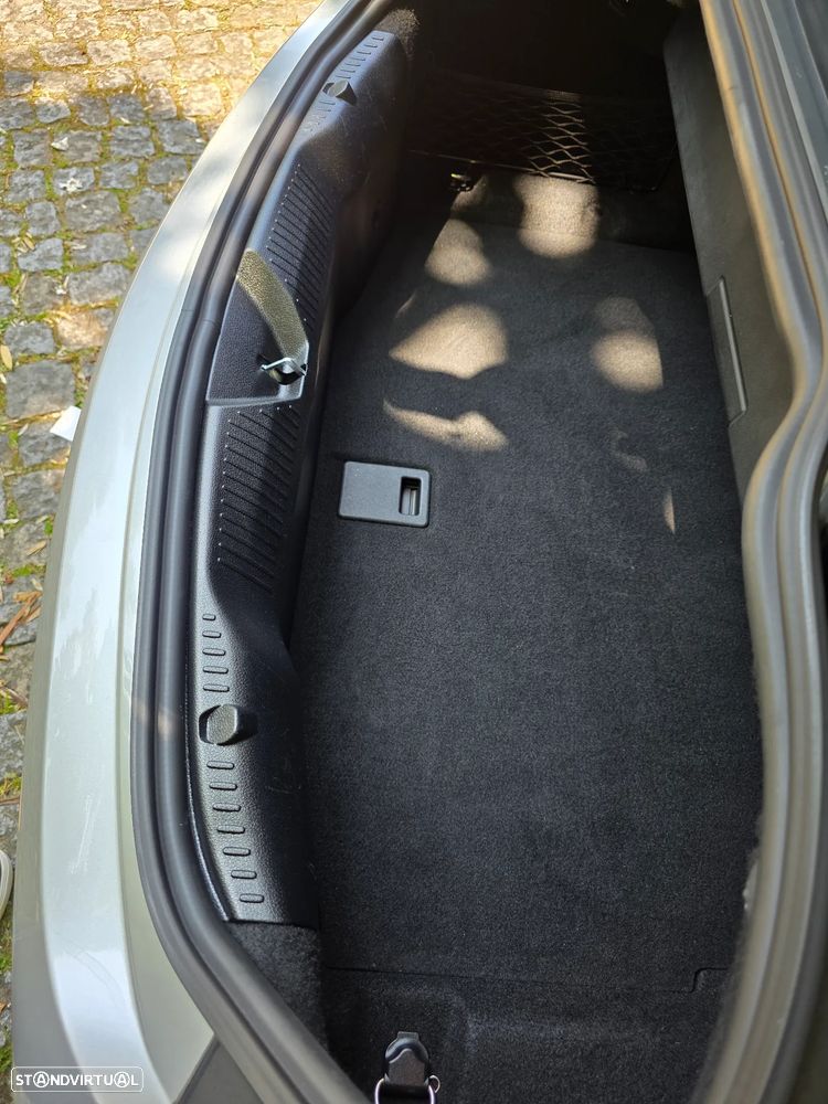 Mercedes-Benz C 250 d Cabrio Aut. - 35