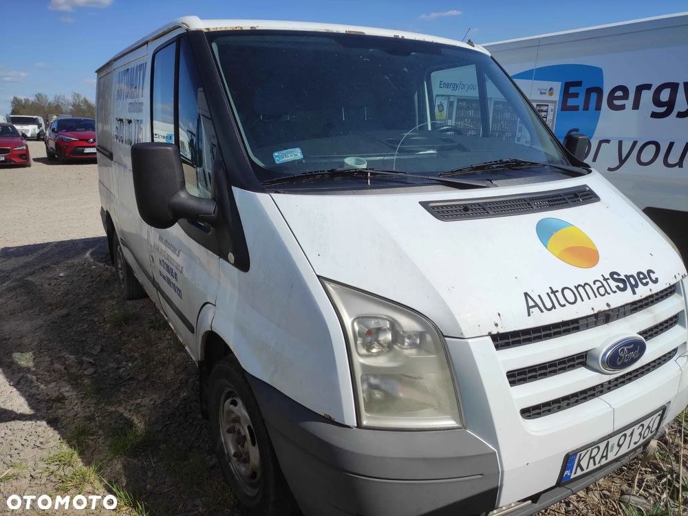Ford Transit - 1