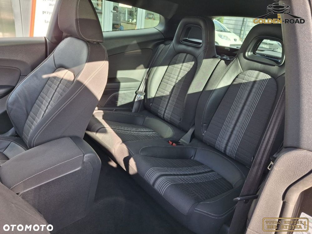 Volkswagen Scirocco - 11