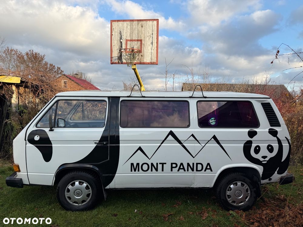 Volkswagen Caravelle - 14