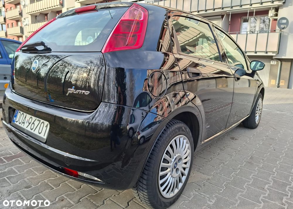 Fiat Grande Punto 2007 photo 3