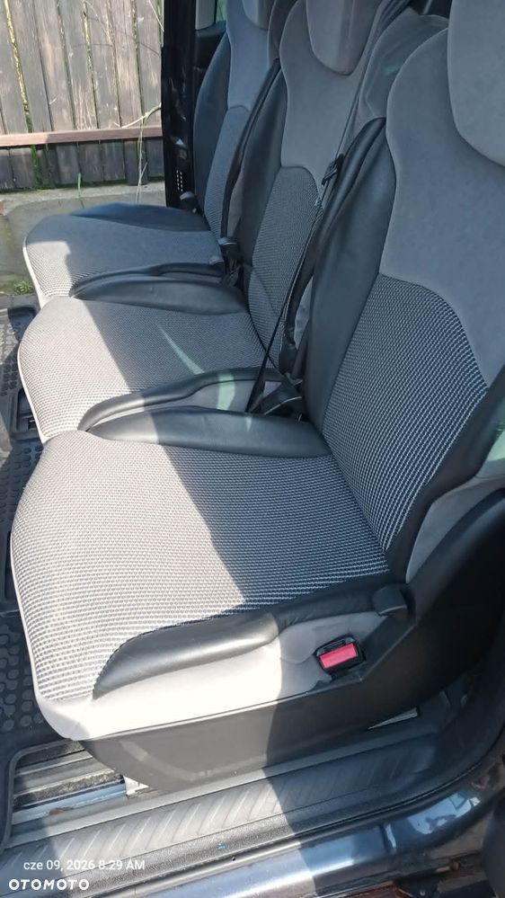 Peugeot 807 - 20