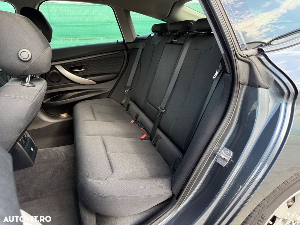 BMW Seria 3 325d Aut. Luxury Line - 9