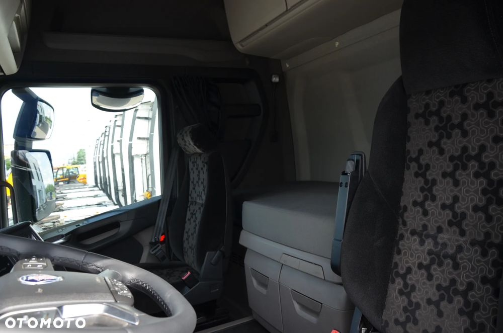 Scania R 500 / KLIMA P. / ACC / NAVI / ALCOA / FULL LED / 4 PODUSZKI / WAGA / DE 3860 - 16