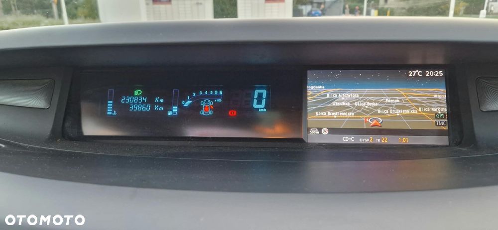 Renault Espace 2.0T Dynamique - 8