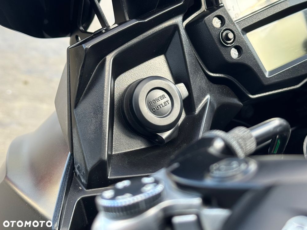 Kawasaki Versys 650 - 22
