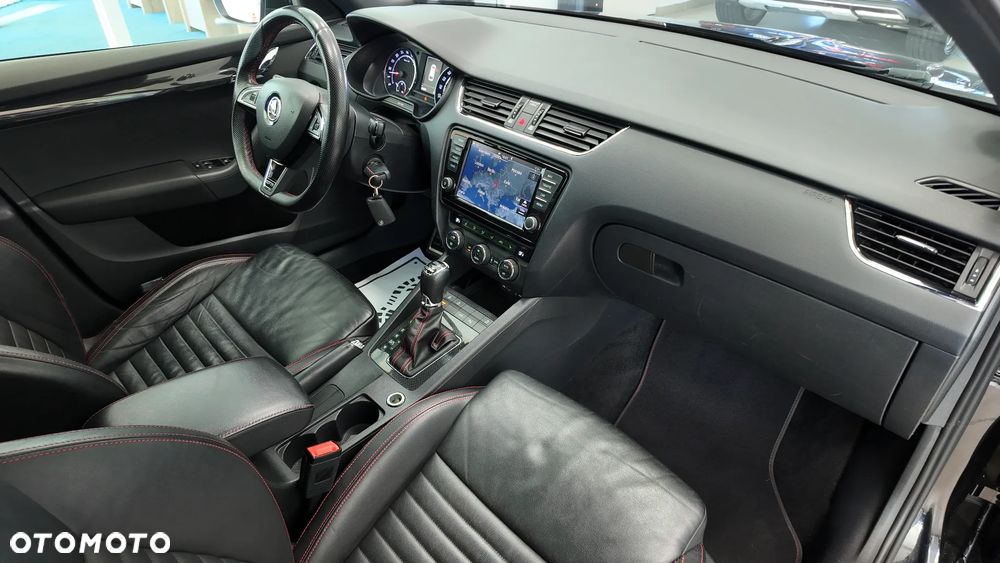 Skoda Octavia 2.0 TDI (Green tec) DSG RS - 20