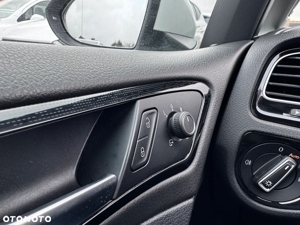 Volkswagen Golf 1.5 TSI ACT DSG Sound - 18