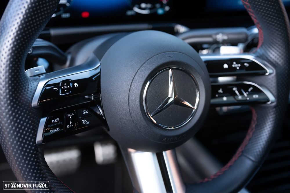 Mercedes-Benz GLA 250 e AMG Line - 56