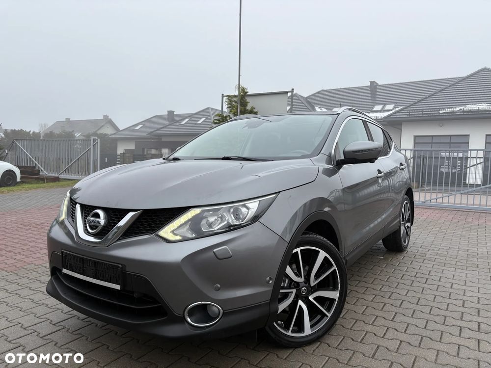 Nissan Qashqai 1.2 DIG-T TEKNA+ - 1